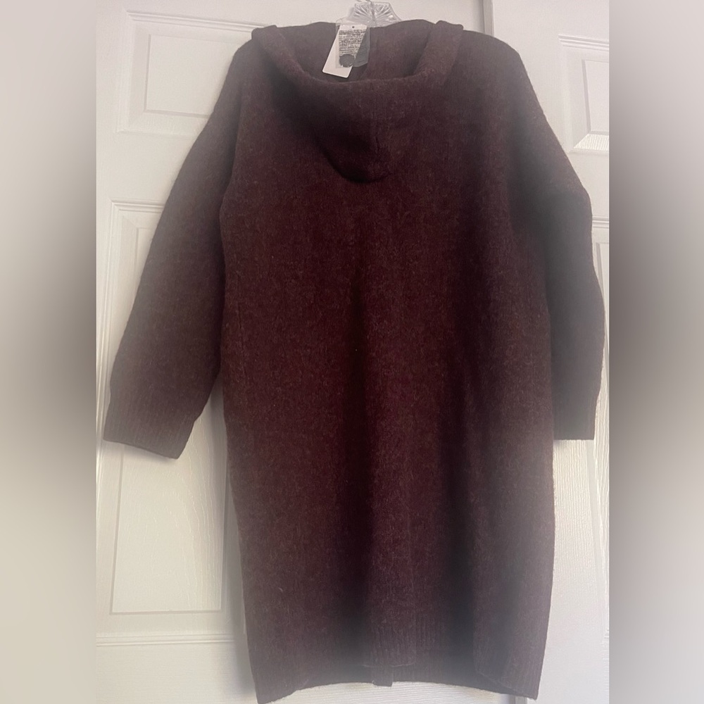 Uniqlo Women's Hooded Wool Cardigan Jacket Oversized Sz Small Wine Burgundy NWT - Picture 3 of 5